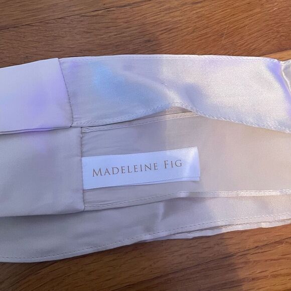 ANTHROPOLOGIE | BHLDN | simple sash silk in sand NEW
